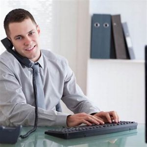 استفاده بیش از حد از تلفن در وضعیت نادرست گردن