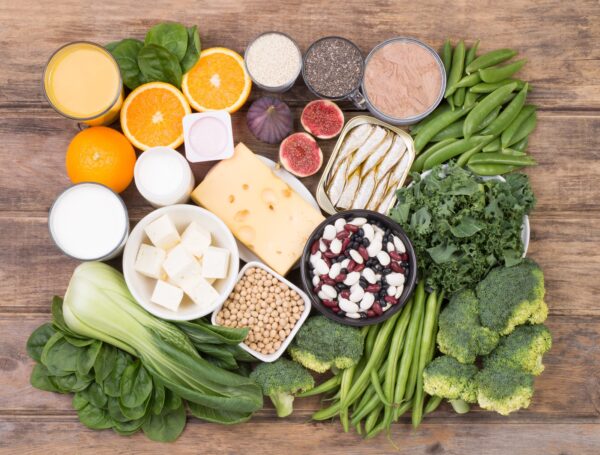 چه مواد غذایی سرشار از کلسیم می باشند؟
